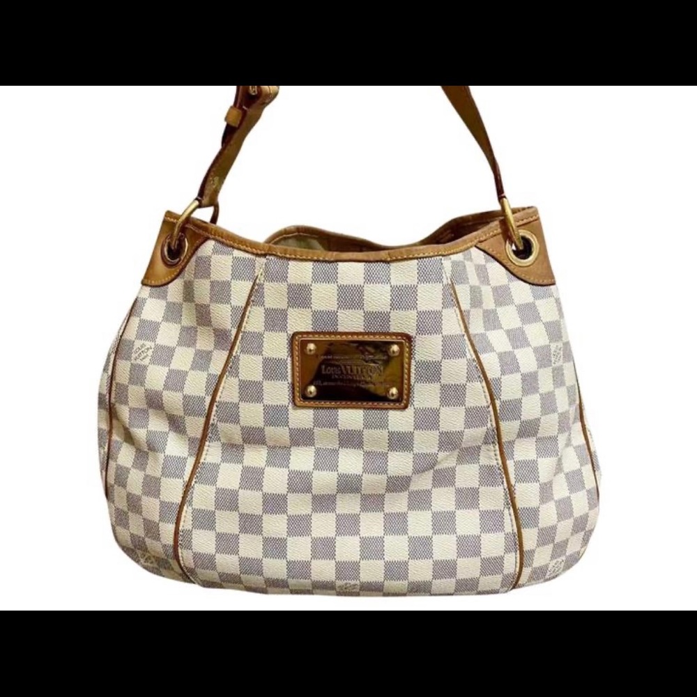 Louis Vuitton
Galliera Handbag Damier PM